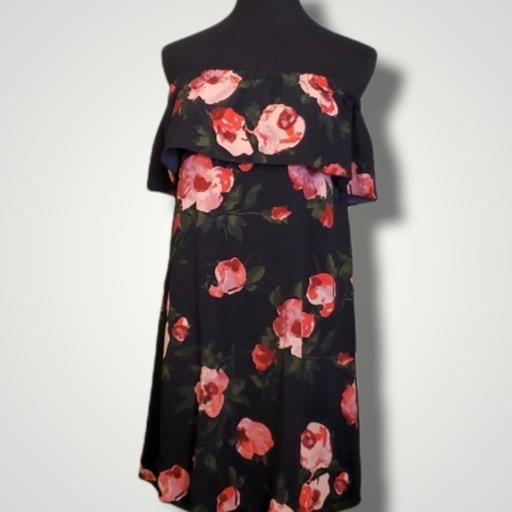 Wilfred Off the shoulder Dress
